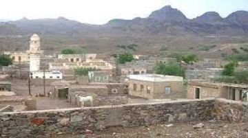 تهز محافظة لحج.. العثور على جثة معلقة في إحدى المزارع.. وتحرك أمني عاجل تهز محافظة لحج.. العثور على جثة معلقة في إحدى المزارع.. وتحرك أمني عاجل