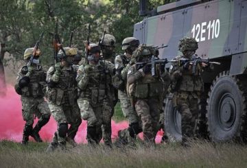 رومانيا: أمريكا ستسحب بعض قواتها من الجناح الشرقي لحلف الأطلسي رومانيا: أمريكا ستسحب بعض قواتها من الجناح الشرقي لحلف الأطلسي