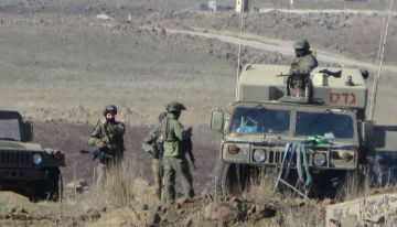 سوريا.. 5 آليات عسكرية للعدو الإسرائيلي تتوغل في ريف القنيطرة الجنوبي سوريا.. 5 آليات عسكرية للعدو الإسرائيلي تتوغل في ريف القنيطرة الجنوبي