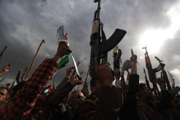 الحوثيون يعلنون مقتل رئيس أركان جيشهم.. ووزير الدفاع الإسرائيلي يعلق الحوثيون يعلنون مقتل رئيس أركان جيشهم.. ووزير الدفاع الإسرائيلي يعلق