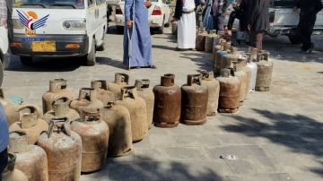 الشركة اليمنية للغاز تواصل برنامج استبدال أسطوانات الغاز المنزلي التالفة الشركة اليمنية للغاز تواصل برنامج استبدال أسطوانات الغاز المنزلي التالفة
