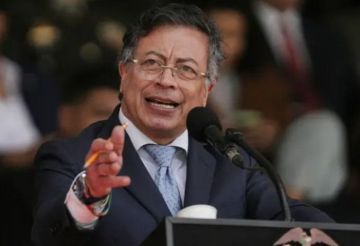 لن أتراجع.. أول تعليق من الرئيس الكولومبي على العقوبات الأمريكية لن أتراجع.. أول تعليق من الرئيس الكولومبي على العقوبات الأمريكية