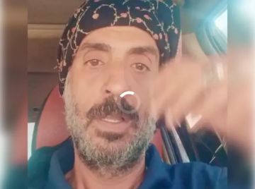 من وسط صنعاء.. فنان يمني شهير ينفجر غضبا في وجه جماعة الحوثي ويصرخ: الممثلين ماتوا جوع من وسط صنعاء.. فنان يمني شهير ينفجر غضبا في وجه جماعة الحوثي ويصرخ: الممثلين ماتوا جوع