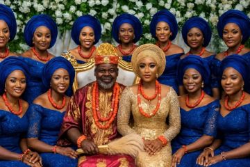 زفاف أسطوري لـ ملياردير بالزوجة رقم (19)