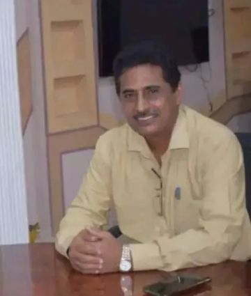 تعيين محمد سالم باهبري أمينا عاما لمجلس الوزراء اليمني ..من هو؟