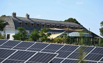 تباطؤ نمو الطاقة المتجددة يؤخر هدف زيادة القدرات ثلاث مرات