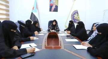 هيئة المرأة والطفل تناقش أداء إداراتها وتعزيز خطط العمل المستقبلية هيئة المرأة والطفل تناقش أداء إداراتها وتعزيز خطط العمل المستقبلية