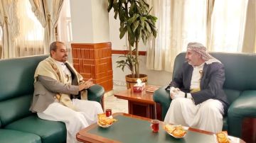 وزير النفط يناقش مع نائب وزير الخارجية تعزيز التنسيق بين الوزارتين وزير النفط يناقش مع نائب وزير الخارجية تعزيز التنسيق بين الوزارتين