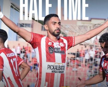 الكوكب المراكشي يهزم تواركة بثلاثية في الدوري المغربي