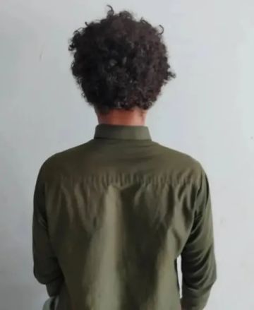 سارق مركبات يقع في شر أعماله بعد القبض عليه متلبسا بجريمته سارق مركبات يقع في شر أعماله بعد القبض عليه متلبسا بجريمته