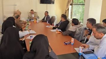 اجتماع في عمران لمناقشة مستوى الأداء والارتقاء بالخدمات الطبية بمستشفى الامومة والطفولة