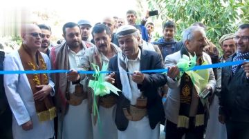 جمعان يدشن المخيم الطبي المجاني لأسر الشهداء في عمران