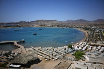 مقتل ثلاثة دبلوماسيين قطريين وإصابة اثنين في حادث سير في مصر