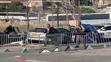 إصابة مستوطنة في حادث دهس قرب حاجز عسكري شمال القدس إصابة مستوطنة في حادث دهس قرب حاجز عسكري شمال القدس