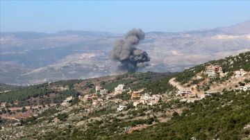 لبنان: إصابات إثر غارة لطيران العدو الإسرائيلي في قضاء بنت جبيل لبنان: إصابات إثر غارة لطيران العدو الإسرائيلي في قضاء بنت جبيل