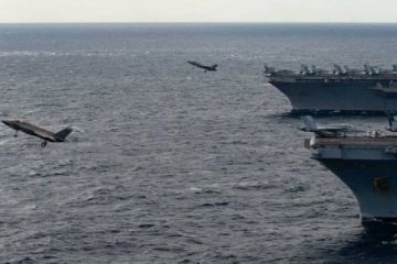 تحطم طائرتين تابعتين للبحرية الأمريكية في بحر الصين الجنوبي تحطم طائرتين تابعتين للبحرية الأمريكية في بحر الصين الجنوبي