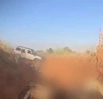 صور جوية تظهر بحيرات من الدماء في مدينة الفاشر.. وحصيلة الإعدامات صادمة صور جوية تظهر بحيرات من الدماء في مدينة الفاشر.. وحصيلة الإعدامات صادمة