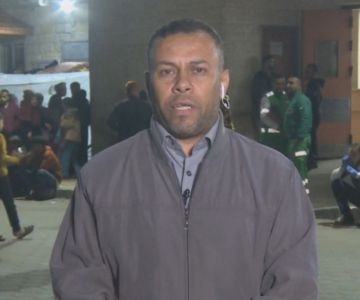 الإعلام الحكومي بغزة: أولوياتنا بدء مرحلة التعافي والانتشار الأمني وتوزيع المساعدات والدواء الإعلام الحكومي بغزة: أولوياتنا بدء مرحلة التعافي والانتشار الأمني وتوزيع المساعدات والدواء