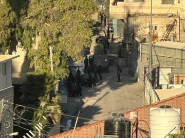 المتطرف بن غفير يقود اقتحام المستوطنين للمسجد الأقصى