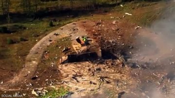 انفجار مدمر في مصنع متفجرات بأميركا يخلف قتلى ومفقودين انفجار مدمر في مصنع متفجرات بأميركا يخلف قتلى ومفقودين