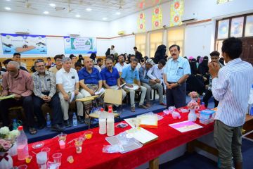 جامعة الحديدة تقيم يوما علميا مفتوحا لعرض تطبيقات طلاب هندسة الصناعات الغذائية