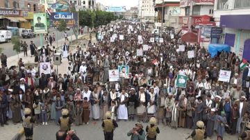 مسيرات جماهيرية في البيضاء تحت شعار عامان من العطاء ووفاء لدماء الشهداء