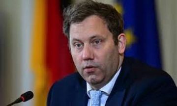 ألمانيا ترفع القيود المفروضة على توريد الأسلحة لإسرائيل ألمانيا ترفع القيود المفروضة على توريد الأسلحة لإسرائيل