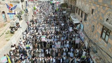 المحويت.. 95 مسيرة حاشدة تحت شعار طوفان الأقصى.. عامان من الجهاد والتضحية حتى النصر المحويت.. 95 مسيرة حاشدة تحت شعار طوفان الأقصى.. عامان من الجهاد والتضحية حتى النصر