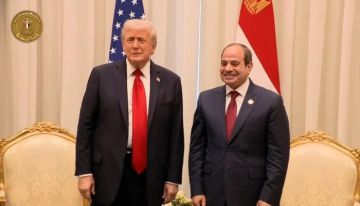 السيسي: نطالب الرئيس الأمريكي ترامب بدور كبير فى إعادة إعمار قطاع غزة السيسي: نطالب الرئيس الأمريكي ترامب بدور كبير فى إعادة إعمار قطاع غزة