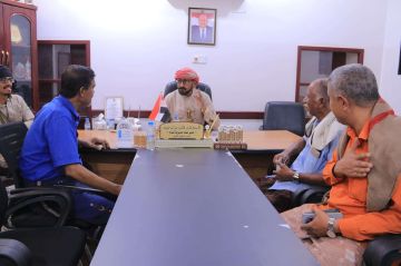 انتقالي وادي وصحراء حضرموت يناقش مع مدير عام شبام الترتيبات الأمنية الخاصة بفعالية 14 أكتوبر