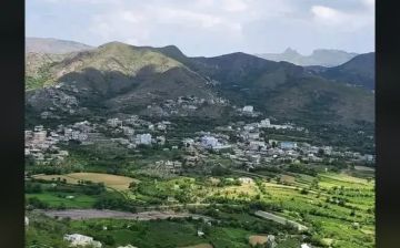 ميليشيا الحوثي تقتحم قرية بمديرية ذي السفال بمحافظة إب ميليشيا الحوثي تقتحم قرية بمديرية ذي السفال بمحافظة إب
