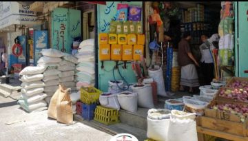 جرعة غير معلنة .. ارتفاع مفاجئ في الأسعار في ظل غياب الرقابة في تعز