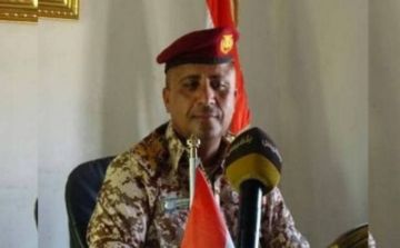 إصابة قائد عسكري رفيع ومقتل مرافقه في محاولة اغتيال بمأرب