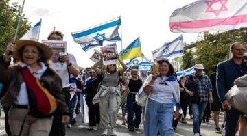 عائلات الرهائن تطالب بمنح ترامب جائزة السلام لإنهاء حرب غزة