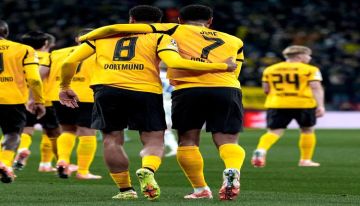 بروسيا دورتموند يحقق فوزا عريضا على كوبنهاجن في أبطال أوروبا بروسيا دورتموند يحقق فوزا عريضا على كوبنهاجن في أبطال أوروبا