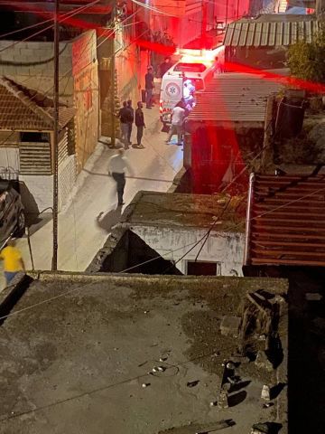 إصابة شابين برصاص الاحتلال خلال اقتحام بلدة قباطية جنوبي جنين إصابة شابين برصاص الاحتلال خلال اقتحام بلدة قباطية جنوبي جنين