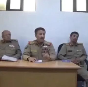 بعد أنباء عن إصابته .. تصريحات مثيرة لوزير دفاع المليشيات الحوثية العاطفي بشأن هجوم على السعودية .. ما حقيقتها؟ بعد أنباء عن إصابته .. تصريحات مثيرة لوزير دفاع المليشيات الحوثية العاطفي بشأن هجوم على السعودية .. ما حقيقتها؟