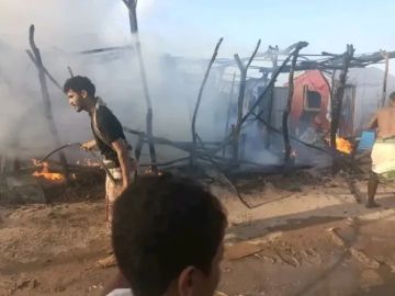 حريق يلتهم خمسة مساكن للنازحين في أبين حريق يلتهم خمسة مساكن للنازحين في أبين