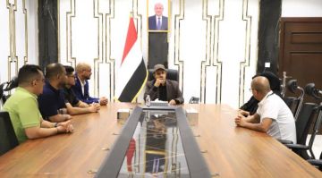 محافظ حضرموت يشيد بمشروع أمن لمكافحة الابتزاز الإلكتروني ويؤكد دعم المبادرات المجتمعية