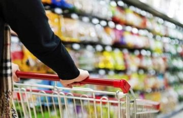 تراجع ثقة المستهلكين الأمريكيين وسط ضعف التوظيف تراجع ثقة المستهلكين الأمريكيين وسط ضعف التوظيف