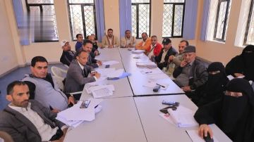 اجتماع في صنعاء يناقش لائحة تنظيم المراكز الشبابية وتطوير نشاط الاتحادات والأندية