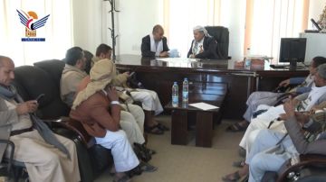 اجتماع برئاسة محافظ عمران يناقش جهود حل القضايا المجتمعية اجتماع برئاسة محافظ عمران يناقش جهود حل القضايا المجتمعية