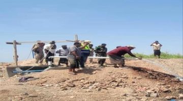 مدير عام المضاربة ورأس العارة يطلع على سير المشاريع التنموية الممولة إماراتيا