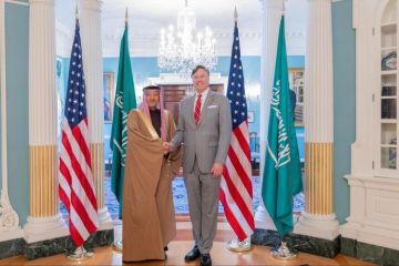 نائب وزير الخارجية السعودي يلتقي نظيره الأمريكي في واشنطن نائب وزير الخارجية السعودي يلتقي نظيره الأمريكي في واشنطن
