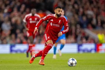 هل يرحل محمد صلاح عن ليفربول؟ حذف الصورة يشعل التكهنات حول مستقبل الملك المصري هل يرحل محمد صلاح عن ليفربول؟ حذف الصورة يشعل التكهنات حول مستقبل الملك المصري