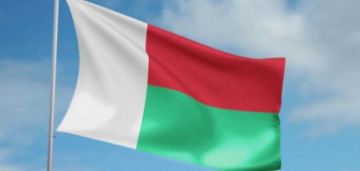 رئيس مدغشقر يتمسك بالسلطة ويحل الجمعية الوطنية