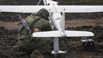 مسيرة روسية تستهدف منصة دفاع جوي أوكراني ..والقوات الروسية تدمر معدات عسكرية أوكرانية على محور كراسنوأرميسك