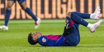 برشلونة يعلن غياب لاعبه يامال أكثر من أسبوعين بسبب الإصابة