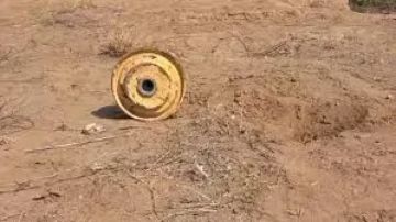 لغم حوثي يفتك بامرأة سبعينية في إحدى قرى البيضاء لغم حوثي يفتك بامرأة سبعينية في إحدى قرى البيضاء