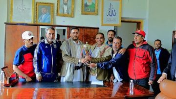 تكريم فريق الشهيد حسن زيد الفائز بكأس الشهيد الدكتور المولد تكريم فريق الشهيد حسن زيد الفائز بكأس الشهيد الدكتور المولد